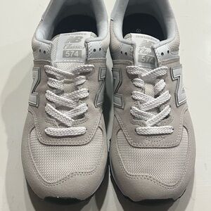 New Balance Gray Sneakers Mesh Suede Casual 574